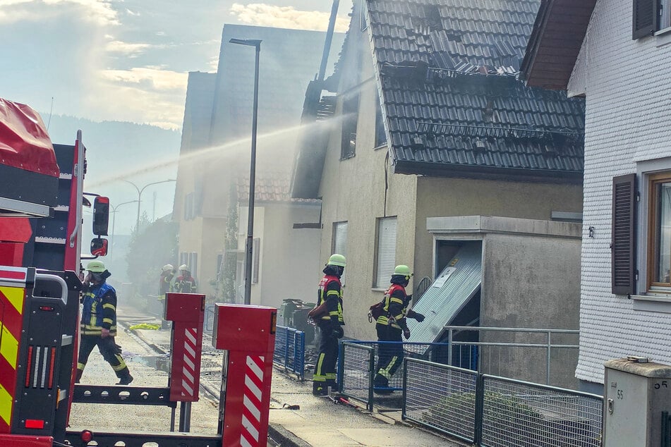 Ein Wohnhaus im Ortenaukreis ist nach einem Brand am Freitagvormittag unbewohnbar.