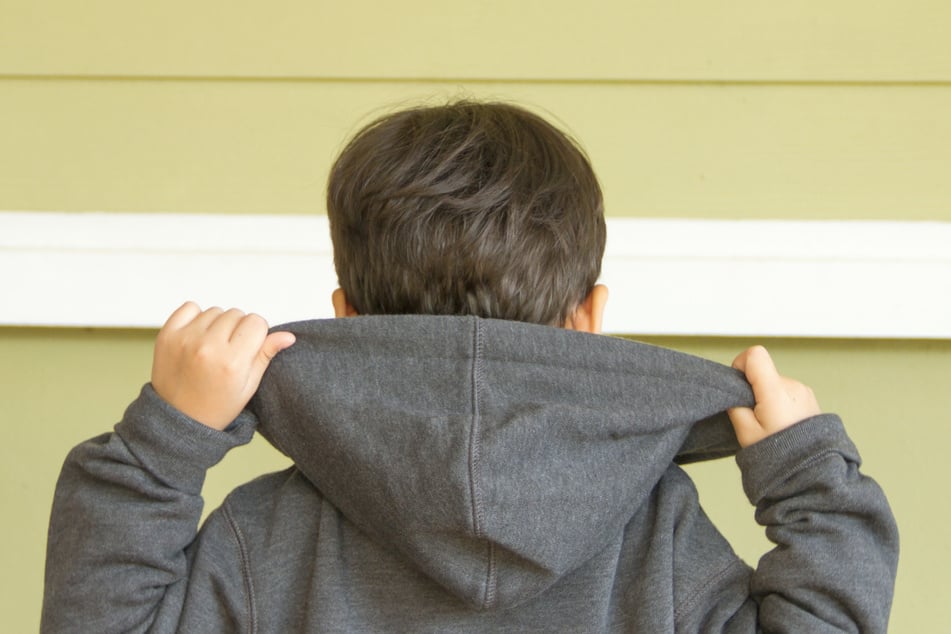 Weil er ins Bett sollte und ihm auch noch seine Konsole weggenommen wurde, machte den Elfjährigen offenbar so wütend, dass er seinen Vater tötete. (Symbolfoto)