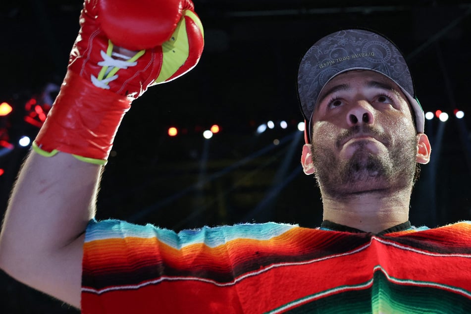 Mexican boxing star Julio Cesar Chavez Jr. deported from the US