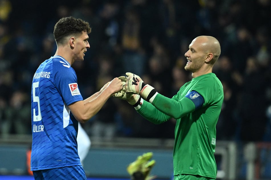 Sowohl Trainer und Spieler loben immer wieder die gute Stimmung innerhalb der Mannschaft.