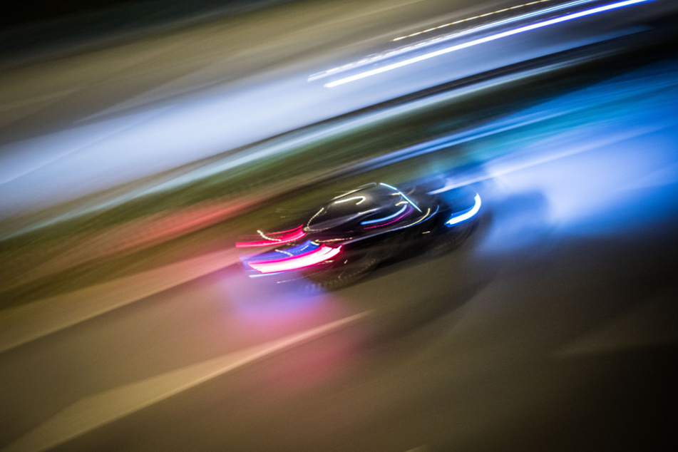 In Mannheim wird mit bis zu 120 km/h durch die Stadt gerast. (Symbolbild)