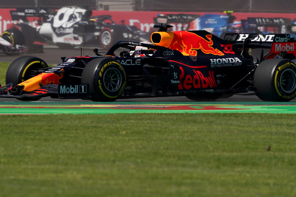 Formel 1: Machtdemonstration von Verstappen, Vorsprung auf Hamilton wächst
