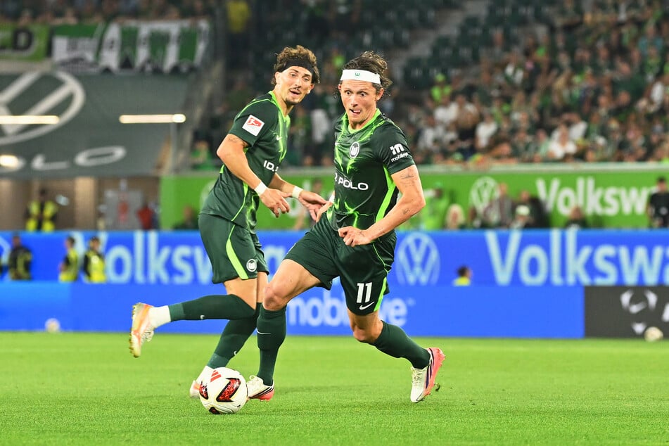 Fabian Reese (28, r.) und der VfL Wolfsburg sind das mit Abstand teuerste Aufgebot der 2. Liga.