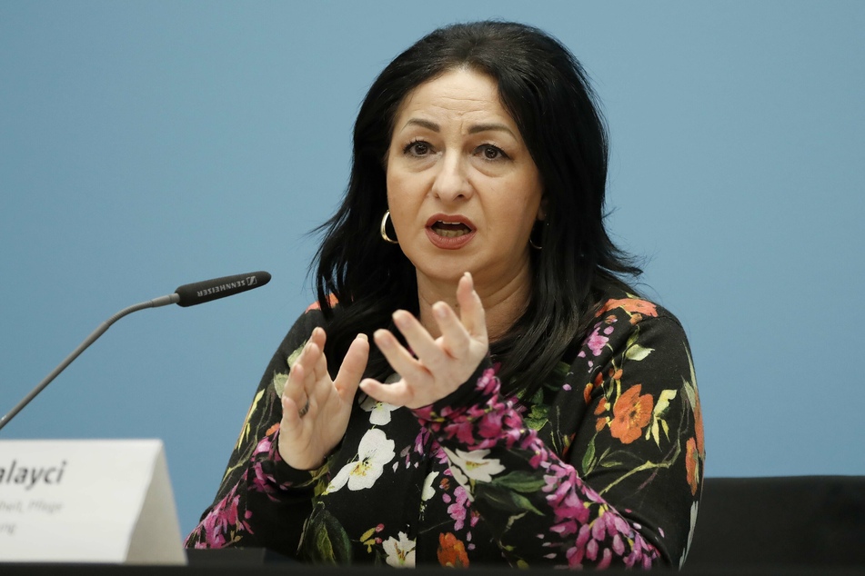 Gesundheitssenatorin Dilek Kalayci (SPD) behält sich eine eigene Homeoffice-Regelung über Berlin vor.