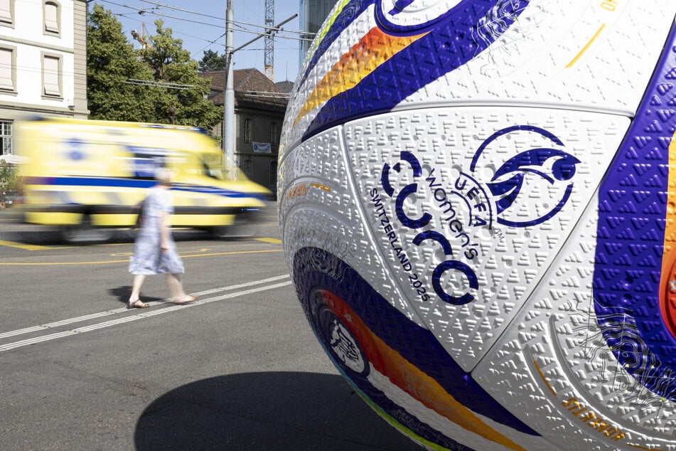 Der EM-Ball in der Schweiz rollt von Mittwoch an.