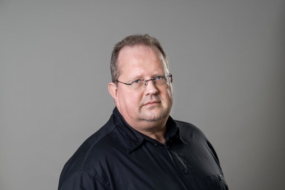 TAG24-Reporter Raik Bartnik rechnet mit einer Kettenreaktion, sollte das VW-Werk schließen.