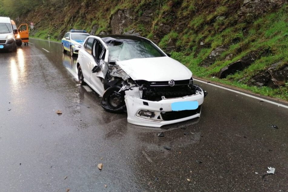 Das Wrack des Volkswagens am Freitag.