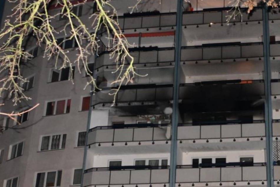 Berlin: Hochhausbrand in Berlin-Marzahn: Mieter an Weihnachten ohne Wohnung