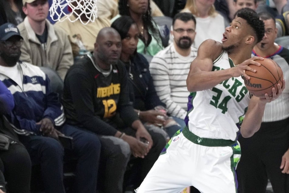 NBA: Giannis makes history for the Bucks in an overtime win over the Nets