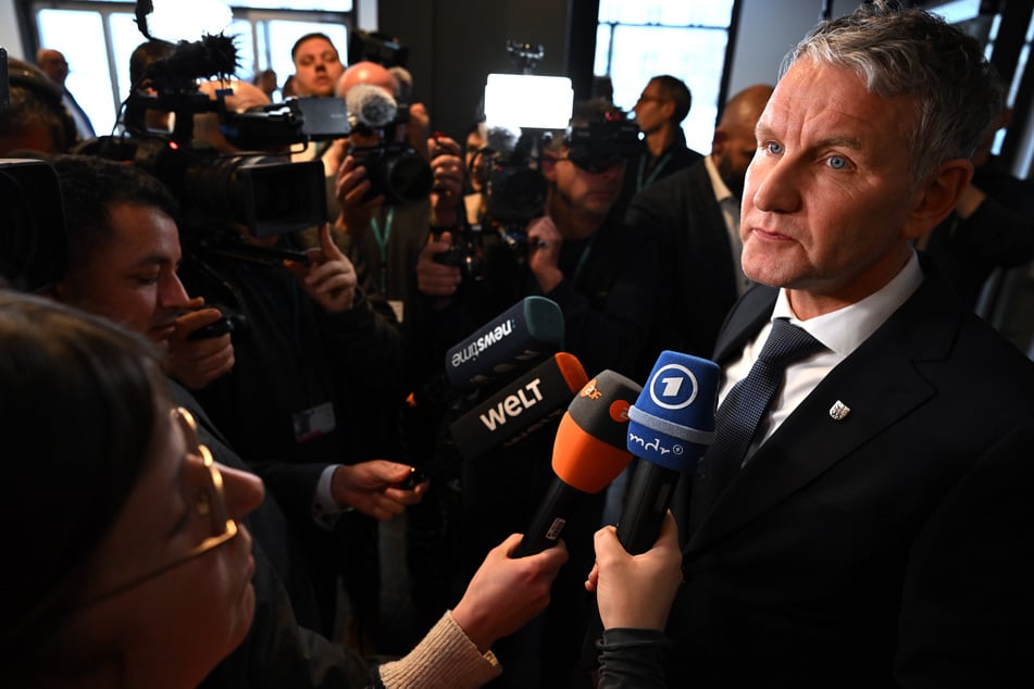 Björn Höcke (53, AfD) ist wieder im Visier der Justiz.