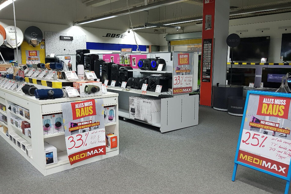 Großer Räumungsverkauf wegen Schließung bei MEDIMAX