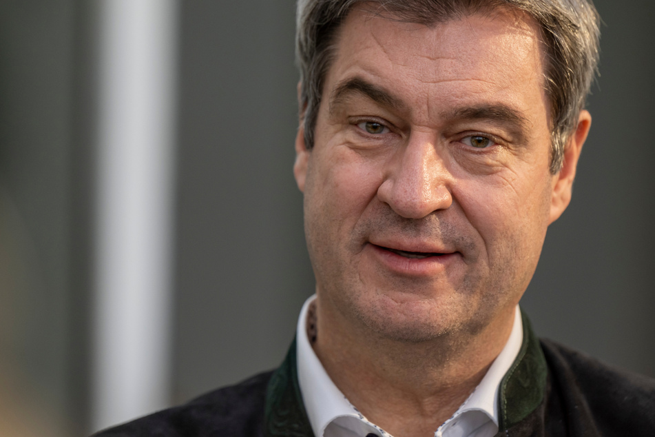 Ministerpräsident Markus Söder (55, CSU) will behutsam auf die neuen Corona-Zahlen reagieren.