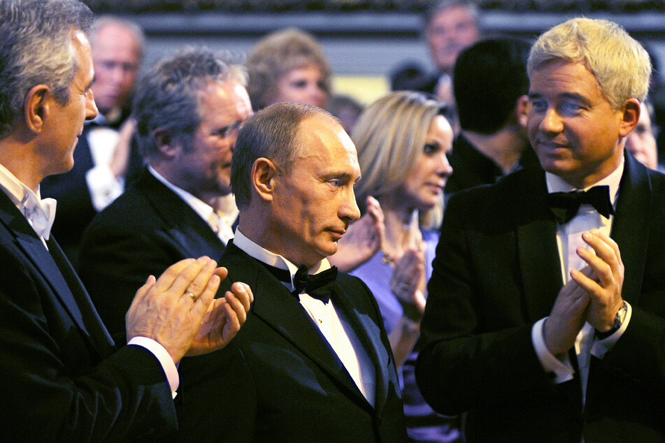 Wladimir Putin (68, M.) und Hans-Joachim Frey (56, r.) verstehen sich. Ob der russische Staats-Chef am Samstag kommt, ist nicht bekannt.