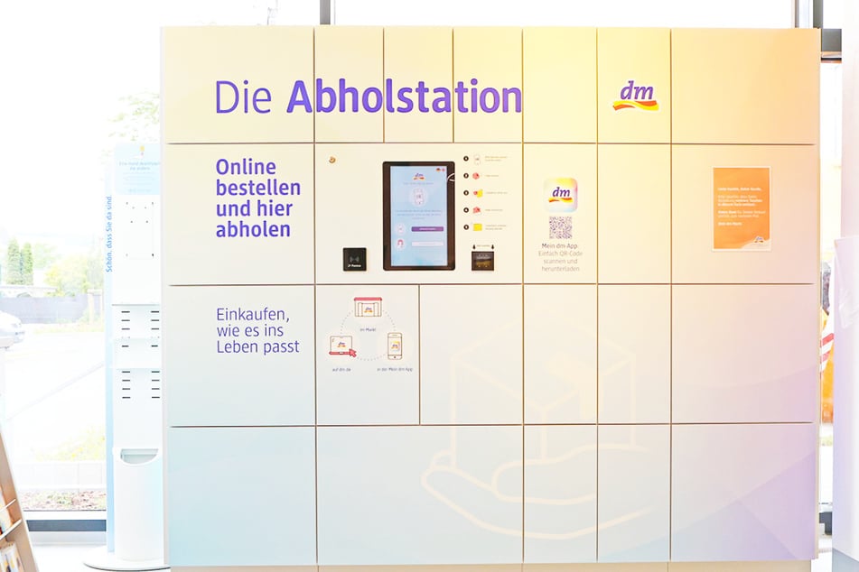 Eine praktische Abholstation gibt's ebenfalls im Markt.