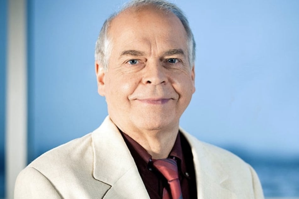 Thomas Globig ist (noch) der professionelle Wetter-Erklärer in den regionalen Fernsehprogrammen der ARD - er geht im Juli in Rente.