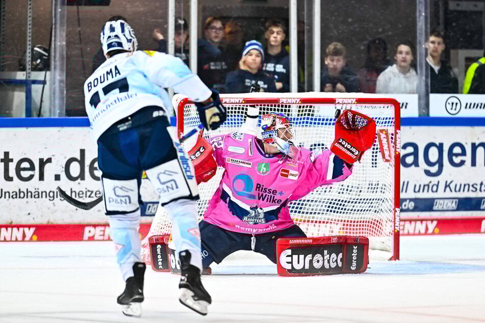 Sehenswert! Lance Bouma schoss das 1:0.