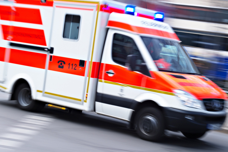 Tödlicher Badeunfall: Die alarmierten Rettungskräfte konnten das Leben der 68 Jahre alten Frau nicht mehr retten. (Symbolbild)
