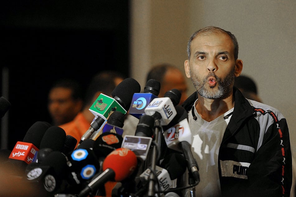 Während sich die Hamas im Gazastreifen weiter heftige Kämpfe mit der israelischen Armee liefert, denkt die politische Führung der Islamisten über die Zeit danach nach. Ein ranghohes Mitglied des Politbüros meldet sich nun mit brisanten Äußerungen zu Wort.