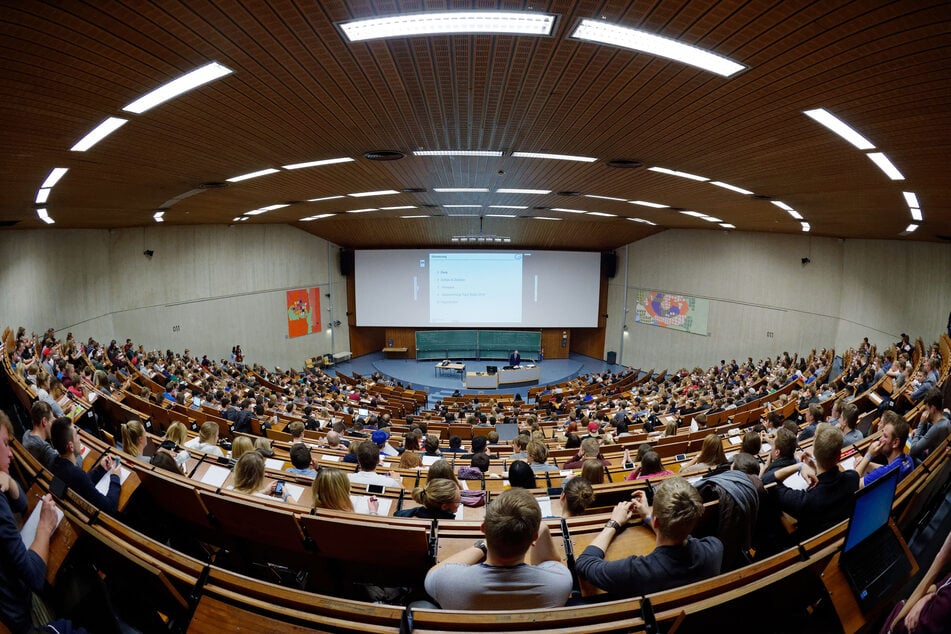 Ein Hörsaal der Uni Göttingen wurde von Klima-Aktivisten besetzt. (Archivbild)