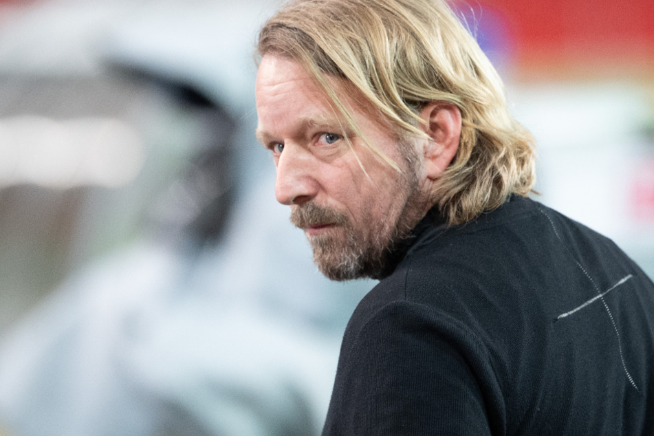 Sportdirektor Sven Mislintat (48) lässt die Zukunft von Angreifer Omar Marmoush offen.