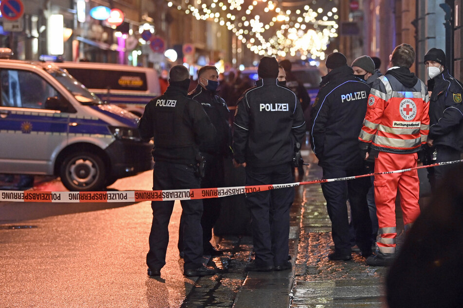 In der Neustadt gab es am Wochenende einige Polizei-Einsätze, ein Beamter erlitt sogar leichte Verletzungen! (Archivbild)