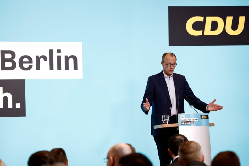 Der CDU-Bundesvorsitzende Friedrich Merz (67) hat die jüngste Störaktion der "Letzten Generation" auf dem Landesparteitag der CDU Berlin scharf kritisiert.