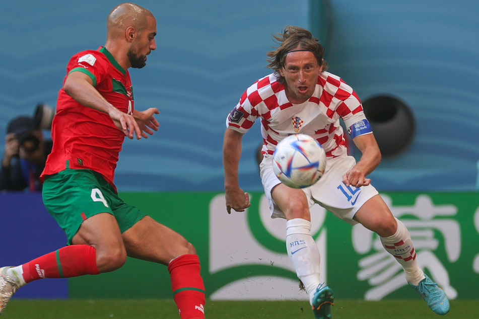 Kroatien um Superstar Luka Modric (37, rechts), den Mittelfeld-Mann von Real Madrid wurde seiner Favoritenrolle nicht gerecht.