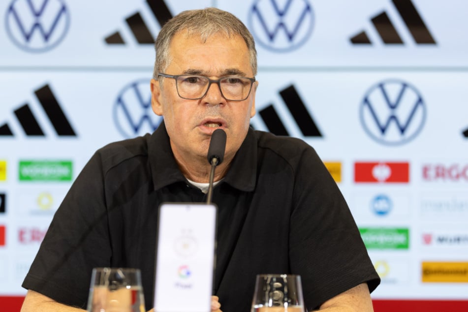DFB-Geschäftsführer Andreas Rettig (63) hat eine Siegprämie von mehr als 400.000 Euro pro Spieler angedeutet.