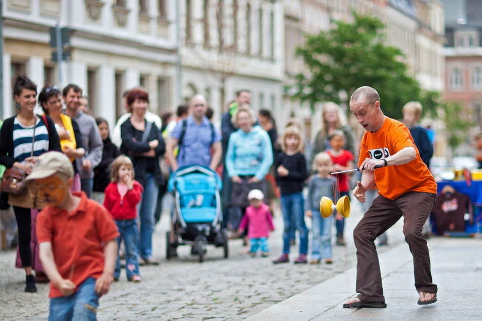 Die Veranstaltung von Festen wie der Bunten Republik Neustadt waren in den vergangenen Jahren auch wegen bürokratischer Auflagen gescheitert.