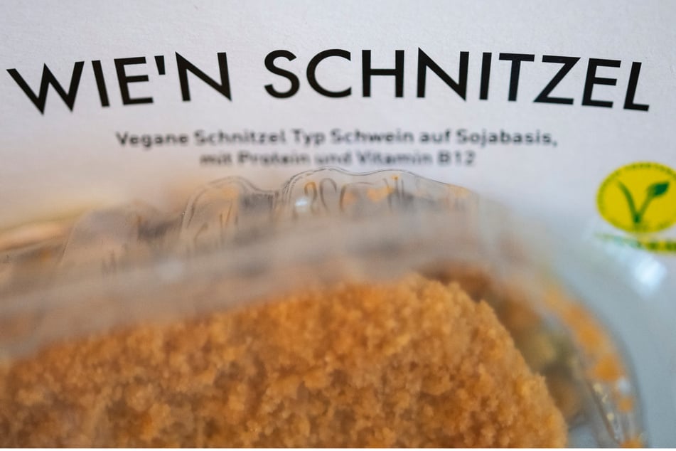 2024 wurden in Deutschland rund 121.600 Tonnen Fleischersatz hergestellt - doppelt so viel wie 2019.