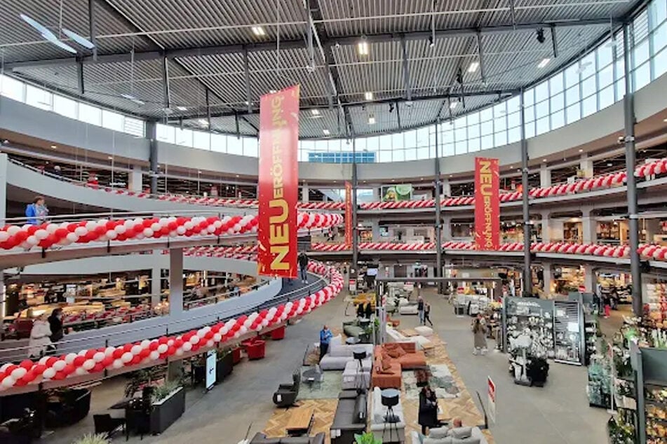 Dieser riesige Sonderverkauf läuft ab Donnerstag (26.2.) bei XXXLutz