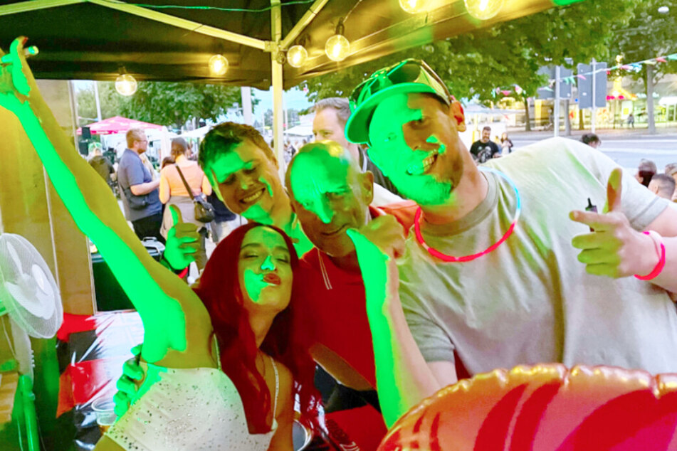 Beim MEGA MALLE-Festival in Magdeburg schlagen die Schlager-Herzen höher.