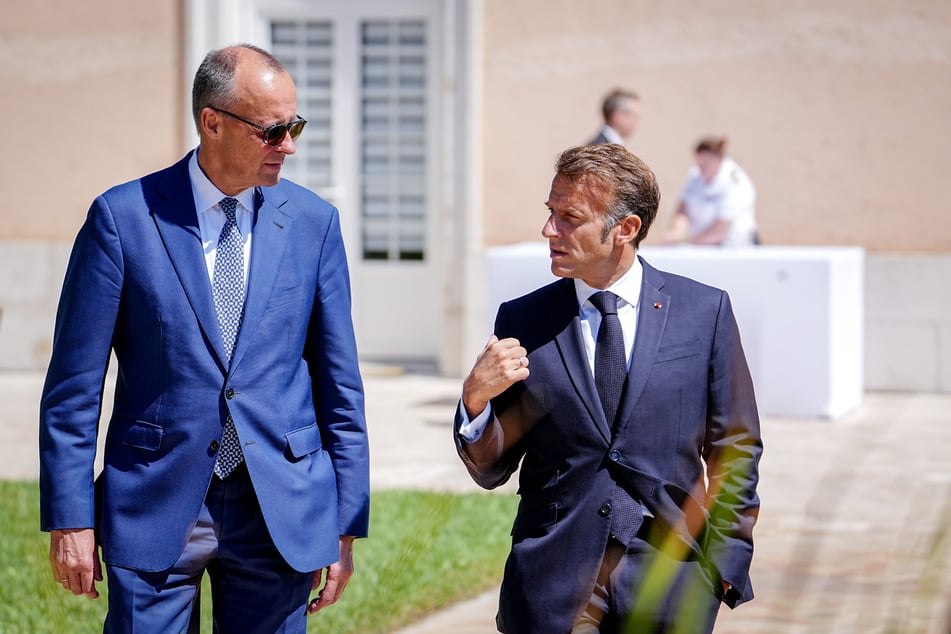 Bundeskanzler Friedrich Merz (70) und der französische Präsident Emmanuel Macron (48) machen sich auf den Weg nach Montenegro. (Archivfoto)