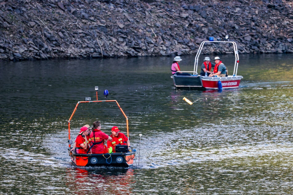 Ursache noch unklar: Junger Mann geht in Wuppertalsperre unter und ertrinkt