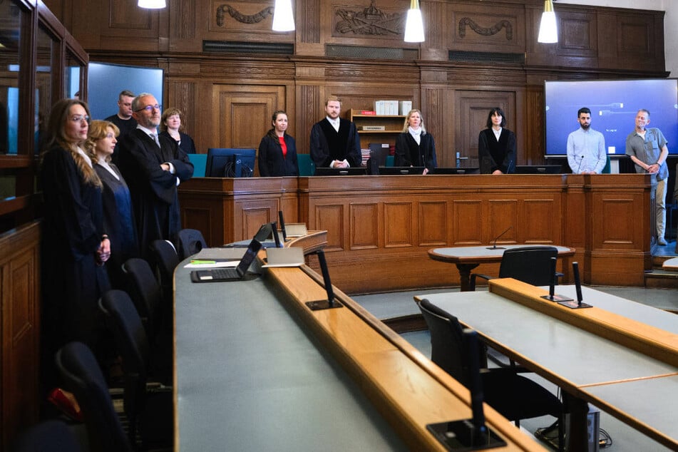 Am 44. Prozesstag sind am Landgericht Berlin Teile aus abgehörten Telefongesprächen des Angeklagten mit seiner Frau abgespielt worden. (Archivfoto)