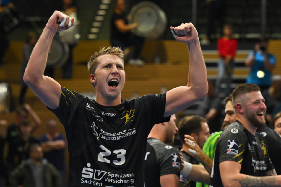 Ivar Stavast ließ kurz vor Schluss die Muskeln spielen und die Halle beben.