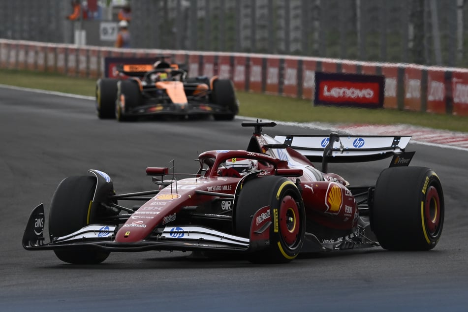 Charles Leclerc konnte seine Pole-Position nicht in den ersten Saisonsieg umwandeln, es reichte nur für den vierten Platz.