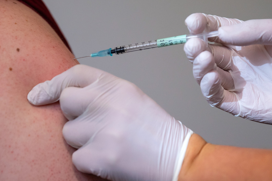 Die Impfpflicht in Pflegeberufen wird ab Oktober in Bayern verschärft.