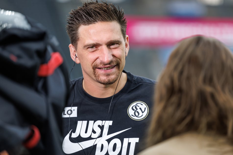 Vincent Wagner (39), Cheftrainer der SV Elversberg, fand lobende Worte für Zweitliga-Kontrahent Dynamo Dresden.