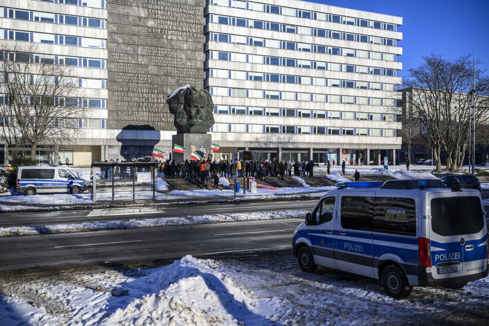 Die Polizei sicherte die Demo ab.