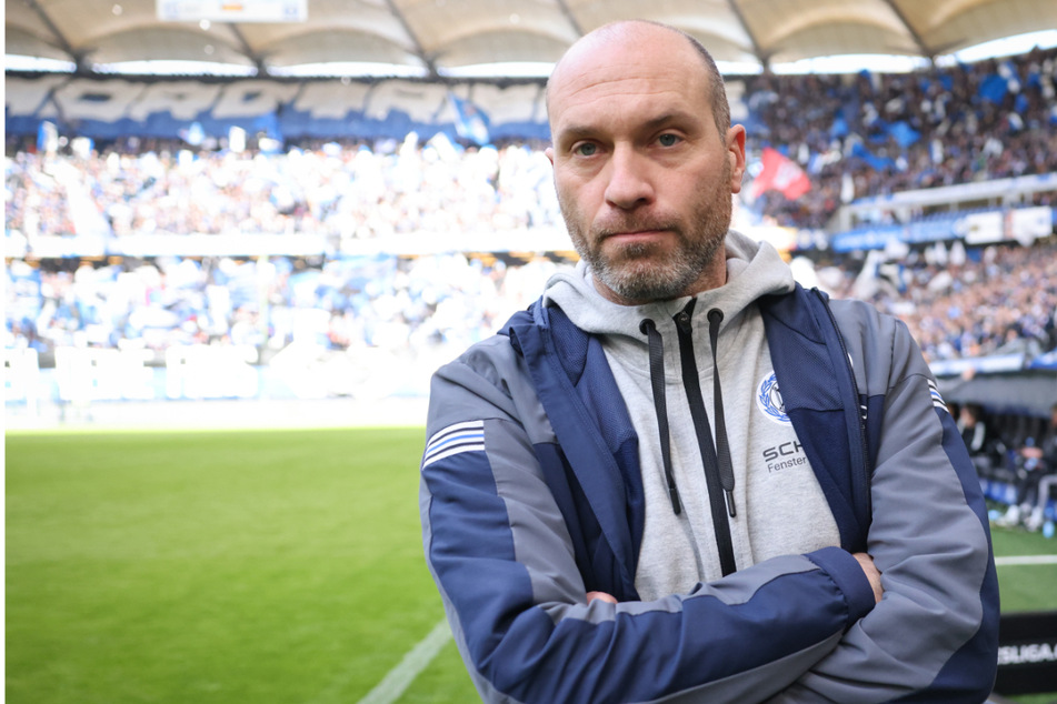 Daniel Scherning erlebte nur 19 Spiele als Cheftrainer von Arminia Bielefeld mit. Zuletzt verspielte sein Team eine 3:0-Führung gegen Braunschweig.