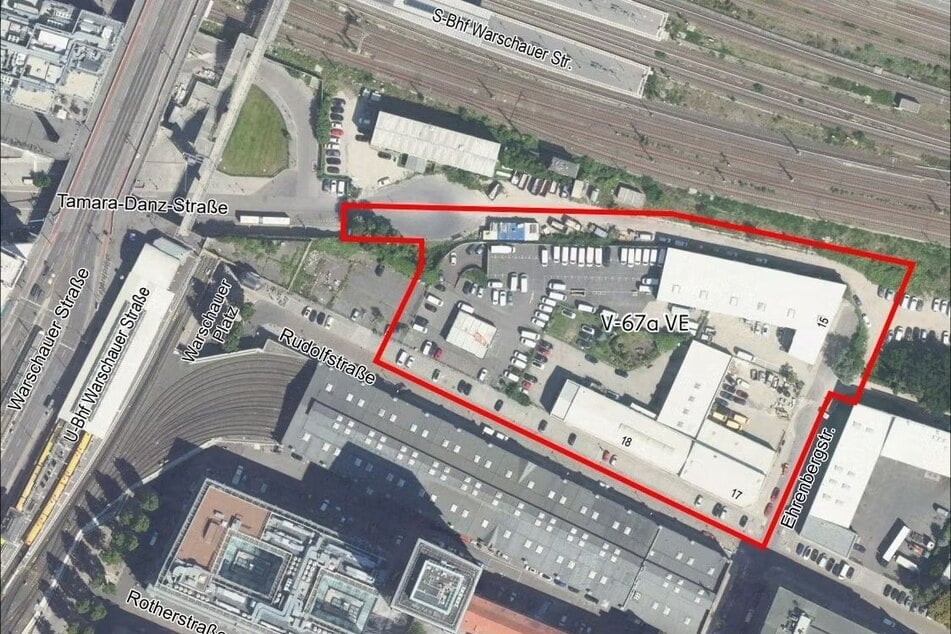 Neben der Warschauer Brücke, in der Rudolfstraße, soll ein neues Hochhaus entstehen.