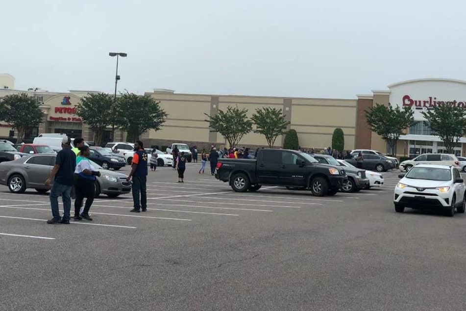 Im US-amerikanischen Southaven sind in einem Supermarkt zwei Menschen erschossen worden.