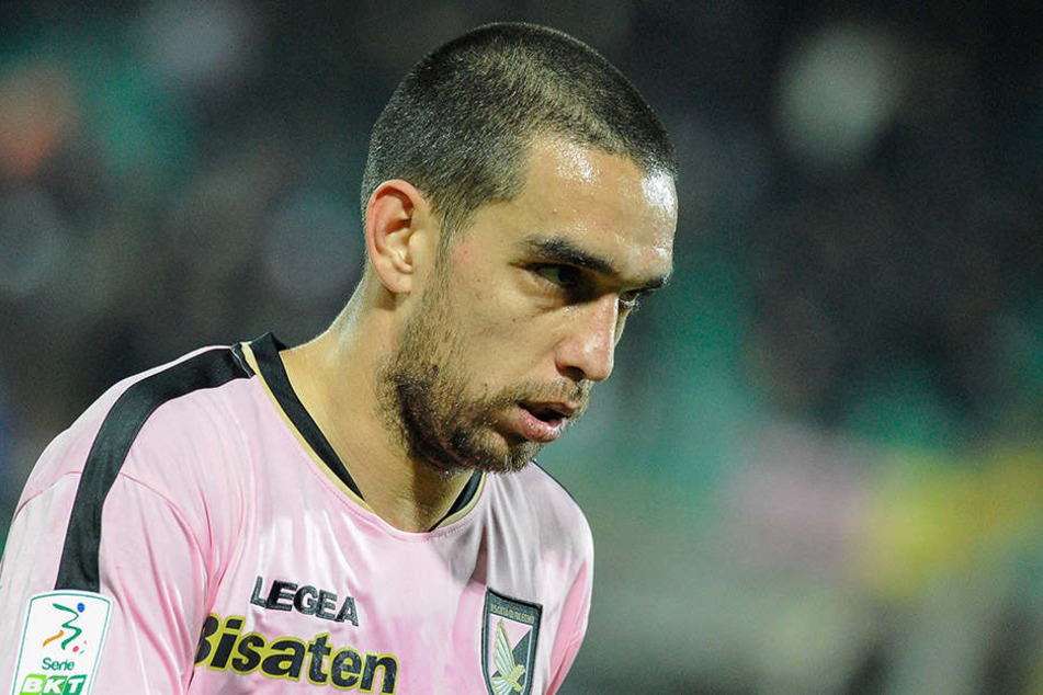 Steigt mit dem italienischen Fußball-Traditionklub US-Palermo in die vierte Liga ab: Giuseppe Bellusci (29)