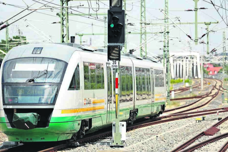 In der Vogtlandbahn und dem Trilex sollen künftig auch serbische Lokführer eingesetzt werden.
