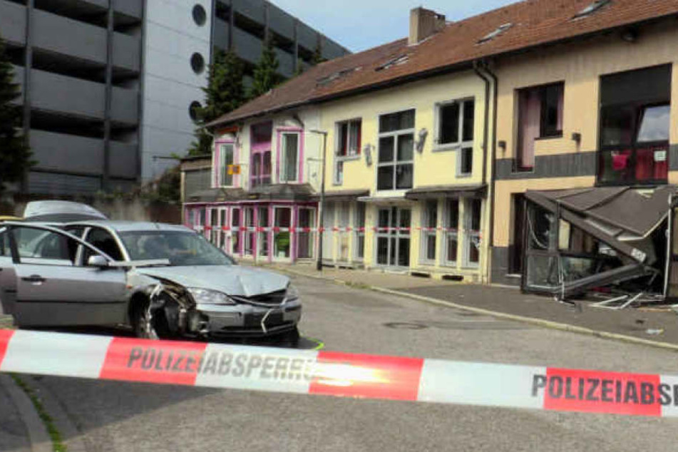Der Mann hatte sein Auto in ein Essener Bordell gefahren.