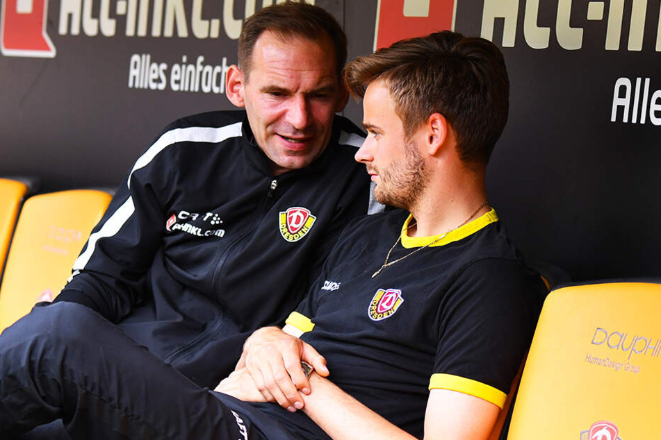 Sascha Lense (l., hier mit Lucas Röser) kümmerte sich bei Dynamo um die Psyche der Spieler.