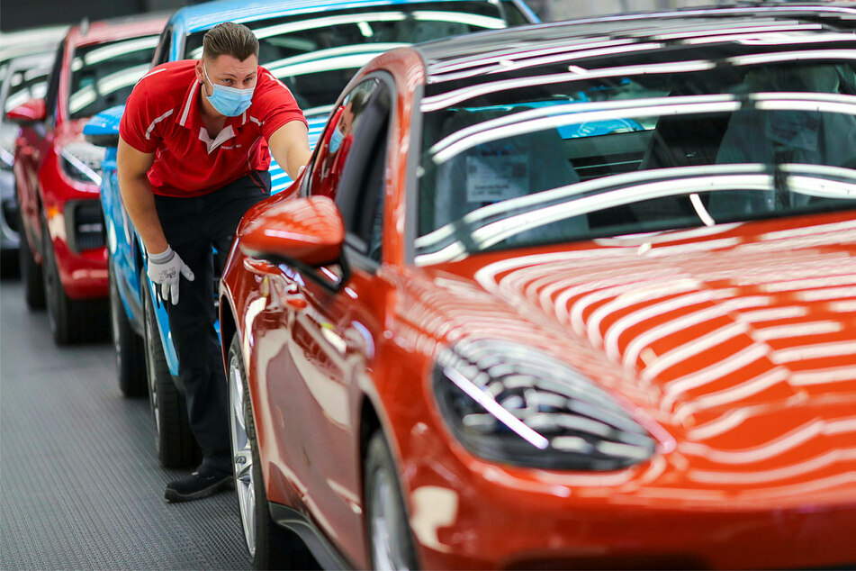 Erfolg für Arbeiter! Porsche-Werk Leipzig reduziert Arbeitszeit