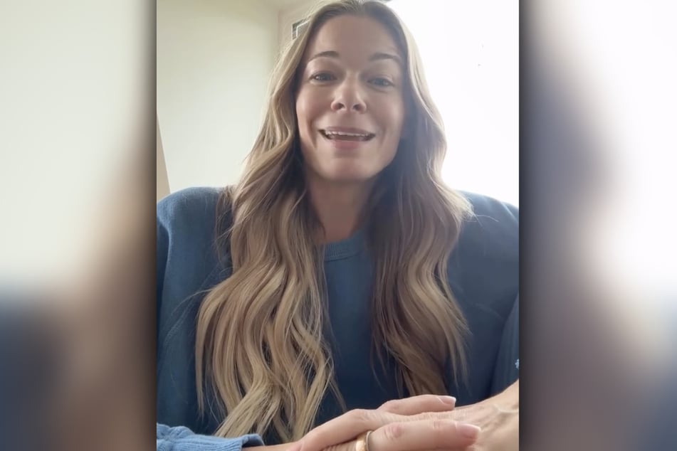 LeAnn Rimes (42) berichtet in einem Instagram-Video von dem kuriosen Vorfall.