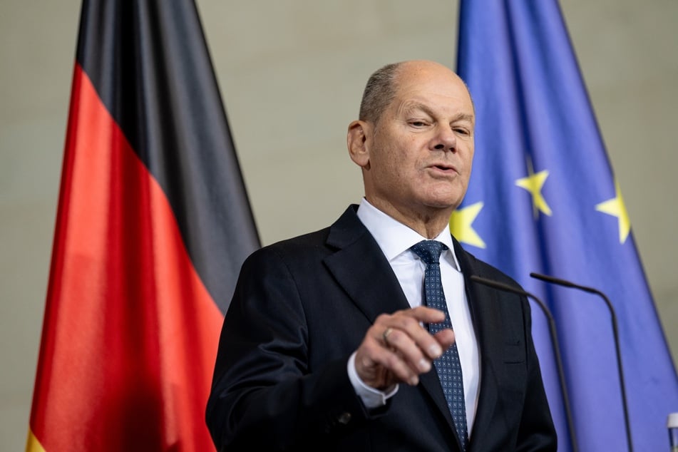 Bundeskanzler Olaf Scholz (66, SPD) wies den indirekten Vorwurf von Außenministerin seiner zurück.